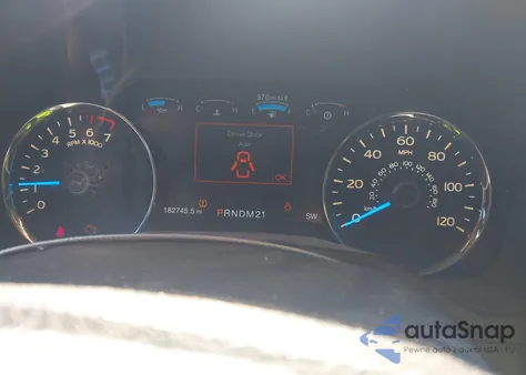 2015 Ford F-150 Lariat из США, поврежденный, VIN 1FTEW1EP2FKE29735